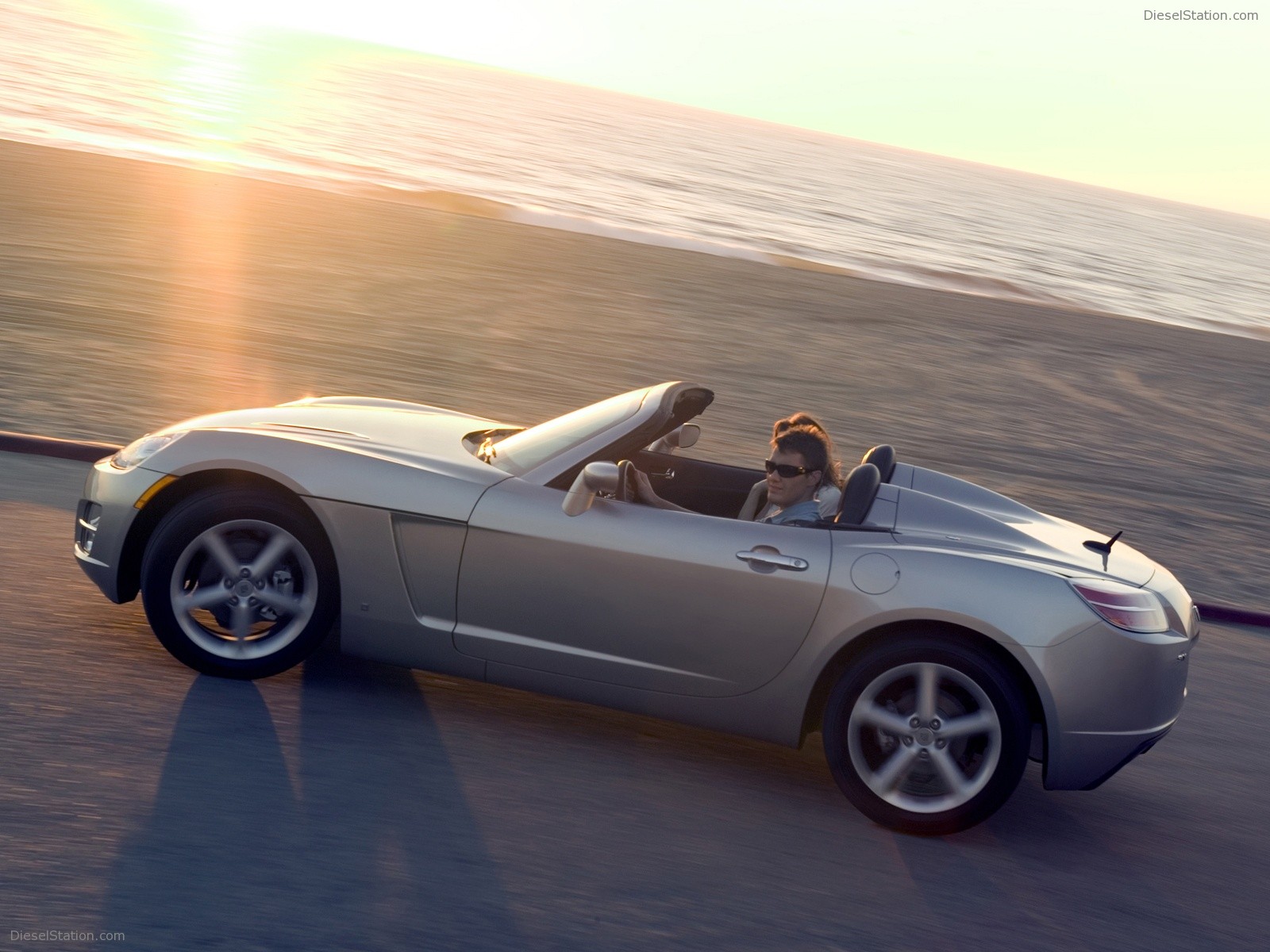 Saturn Sky Redline